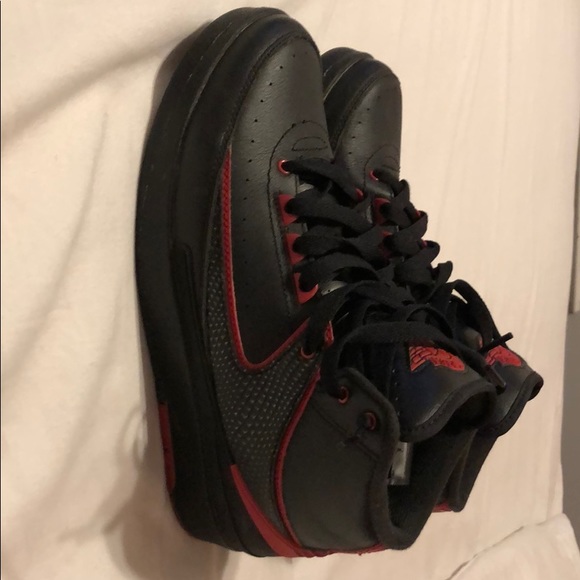 Air Jordan 2 Retro “Alternate 87” - Picture 2 of 3
